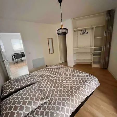 4 Pers, Cdg Aeroport, Parc Des Expositions, * Villepinte (Seine-Saint-Denis)